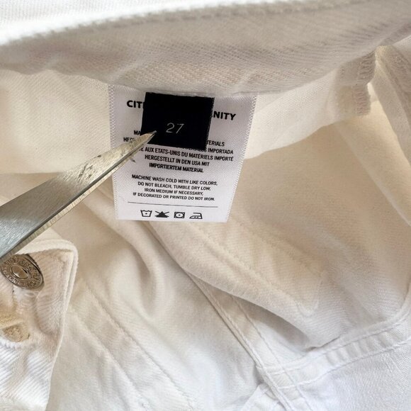 New Citizens of Humanity Brynn Drawstring Jean Shorts in Fresco White 27 - Picture 3 of 14